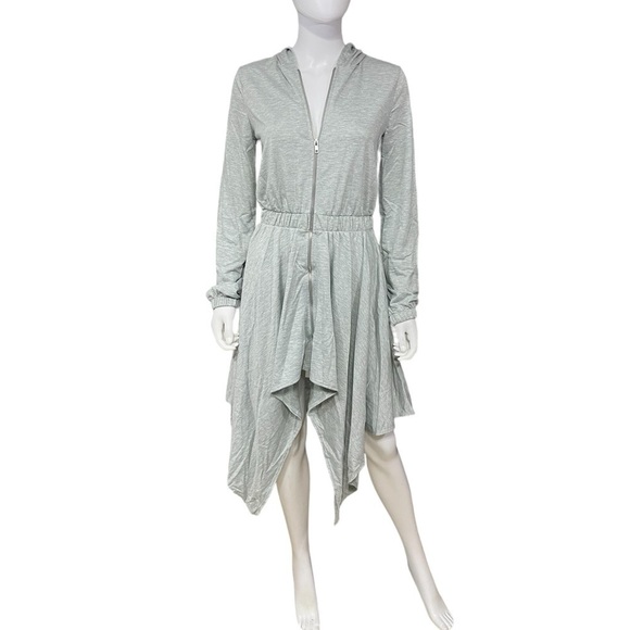 Long Sleeves Hooded Drape Dress Full Zipper Jacket Dress
New - Picture 3 of 7